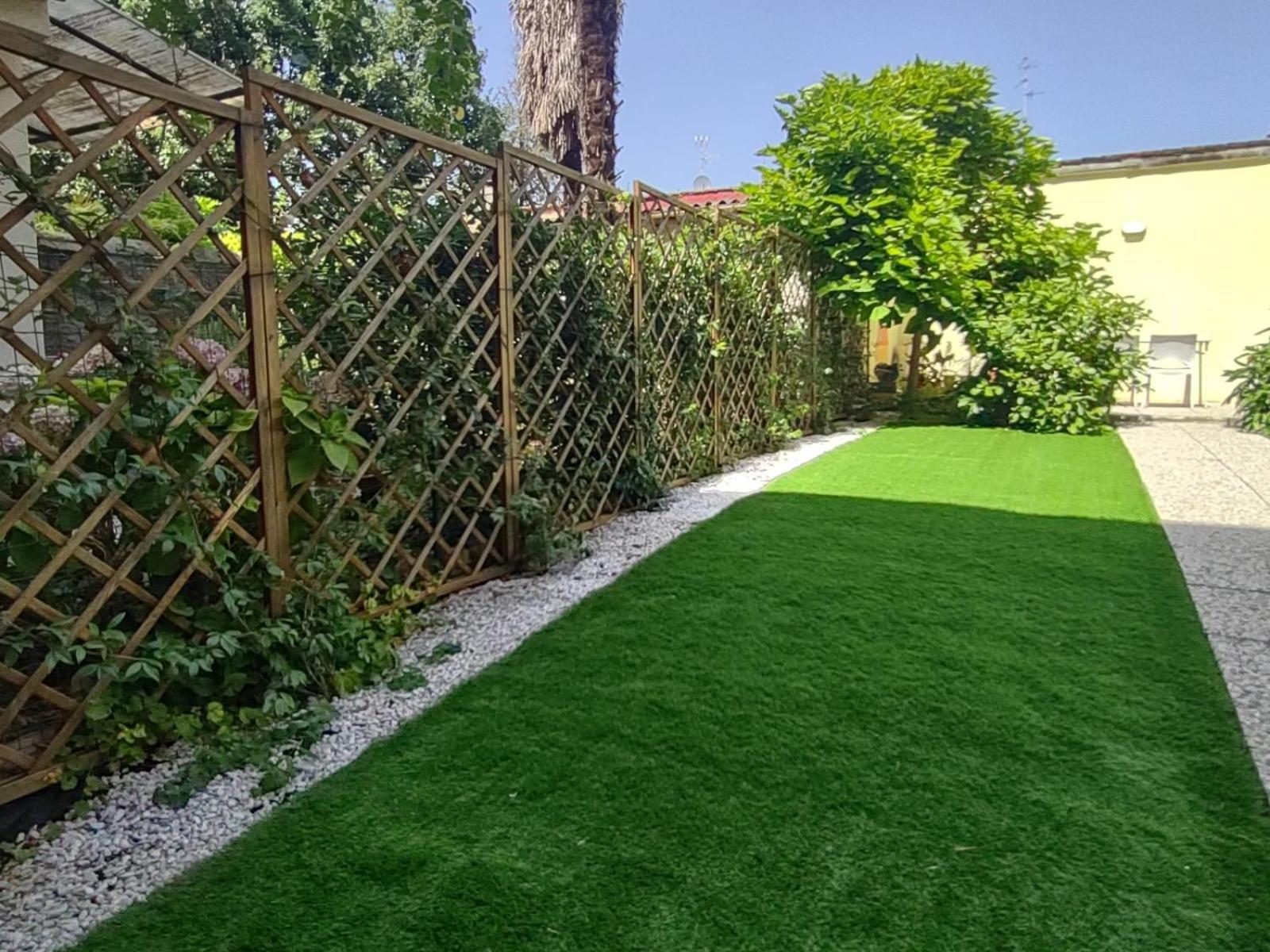 Movie Star With Garden Apartment Florenz