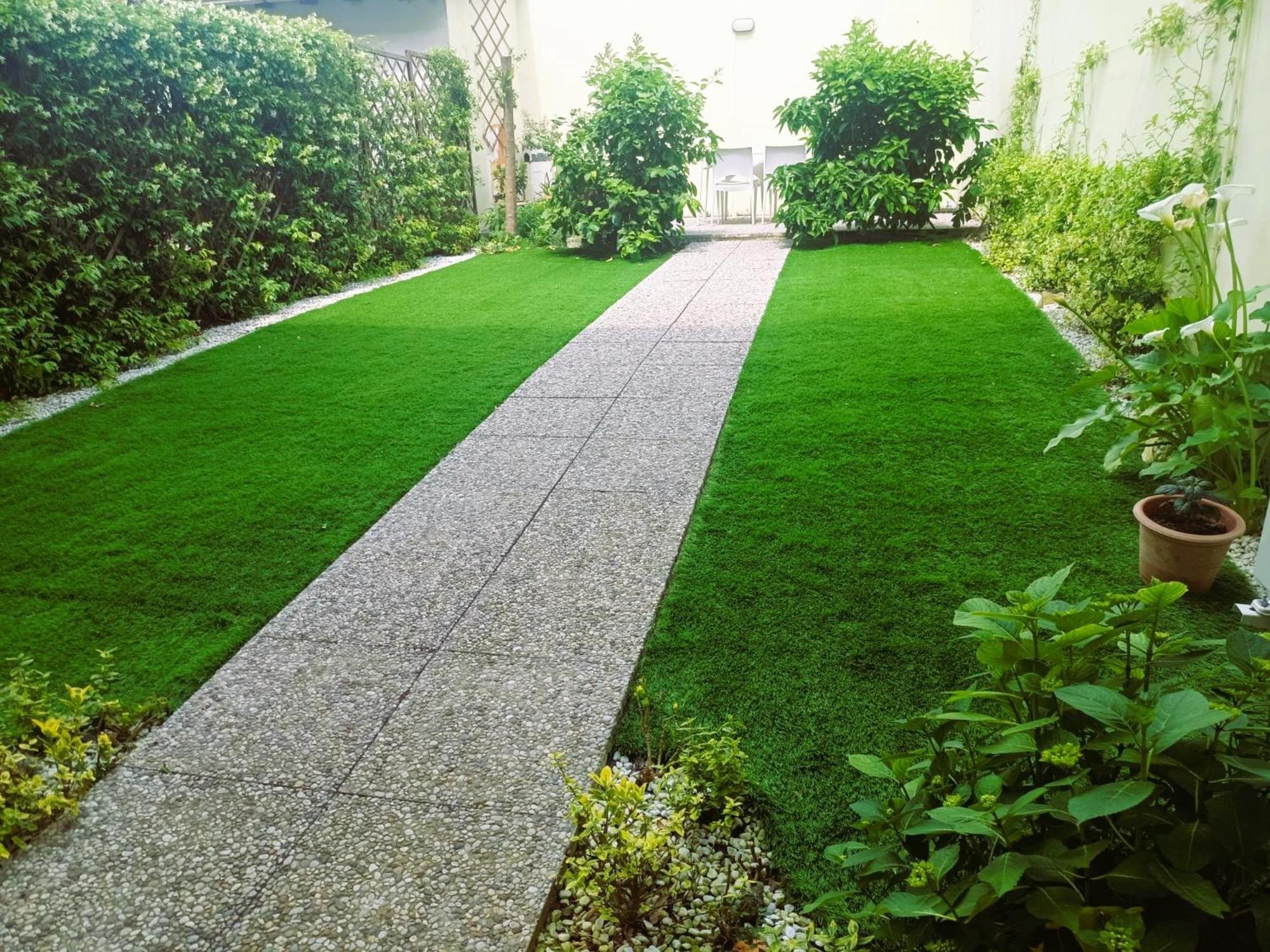 Movie Star With Garden Apartment Florenz
